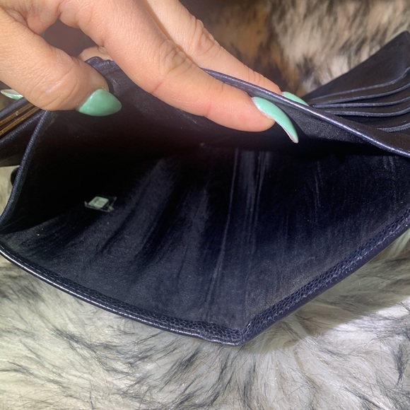 $1295 CHANEL CC Caviar Leather Wallet - Picture 8 of 13